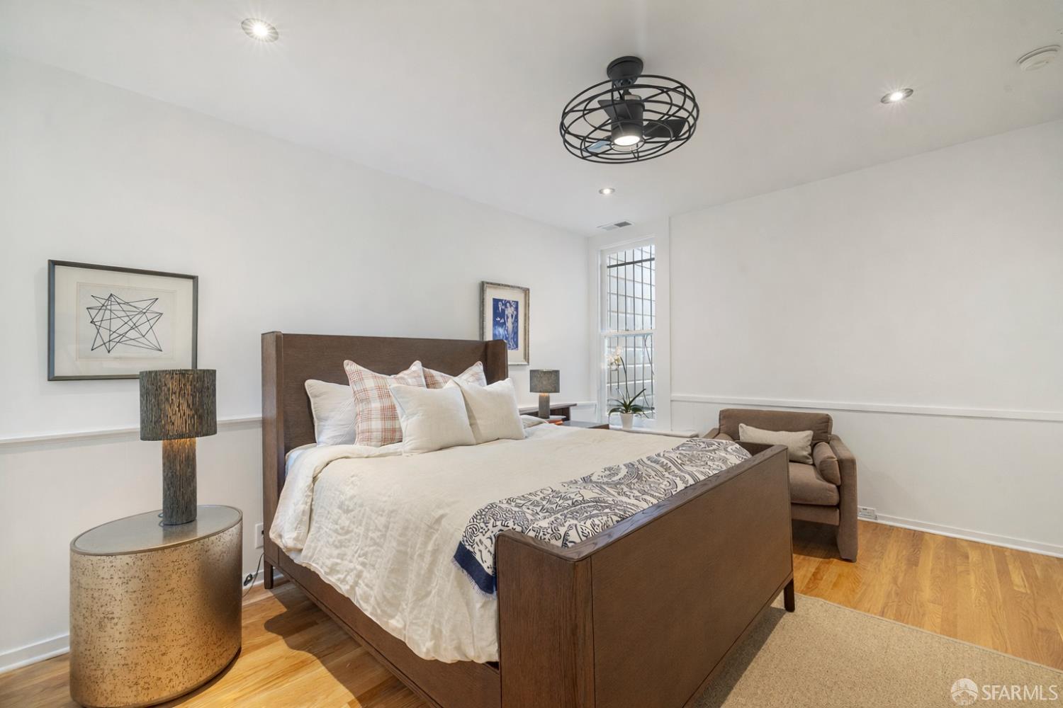 Detail Gallery Image 8 of 13 For 2017 Green St, San Francisco,  CA 94123 - 1 Beds | 1 Baths