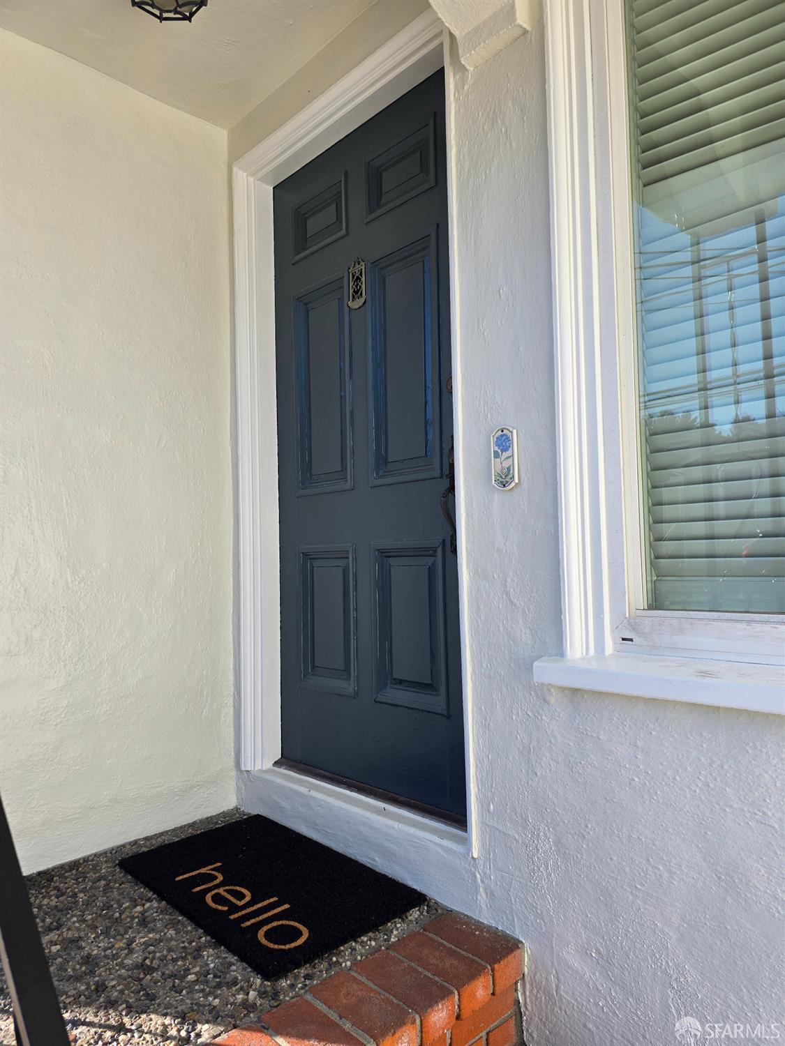 Detail Gallery Image 2 of 20 For 316 Hillside Blvd, Daly City,  CA 94014 - 3 Beds | 1 Baths