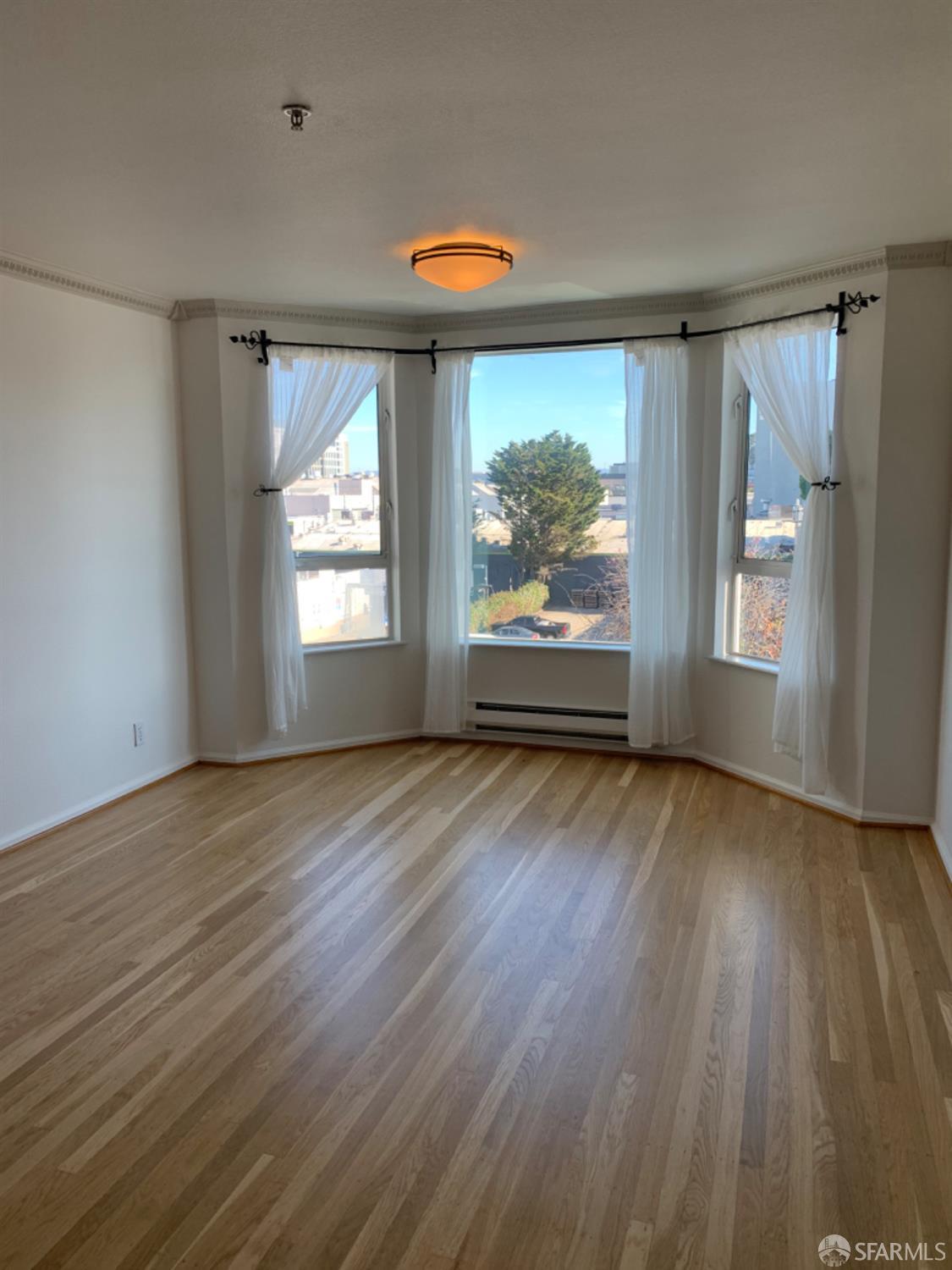 Detail Gallery Image 10 of 15 For 550 S Van Ness Ave #301,  San Francisco,  CA 94110 - 1 Beds | 1 Baths