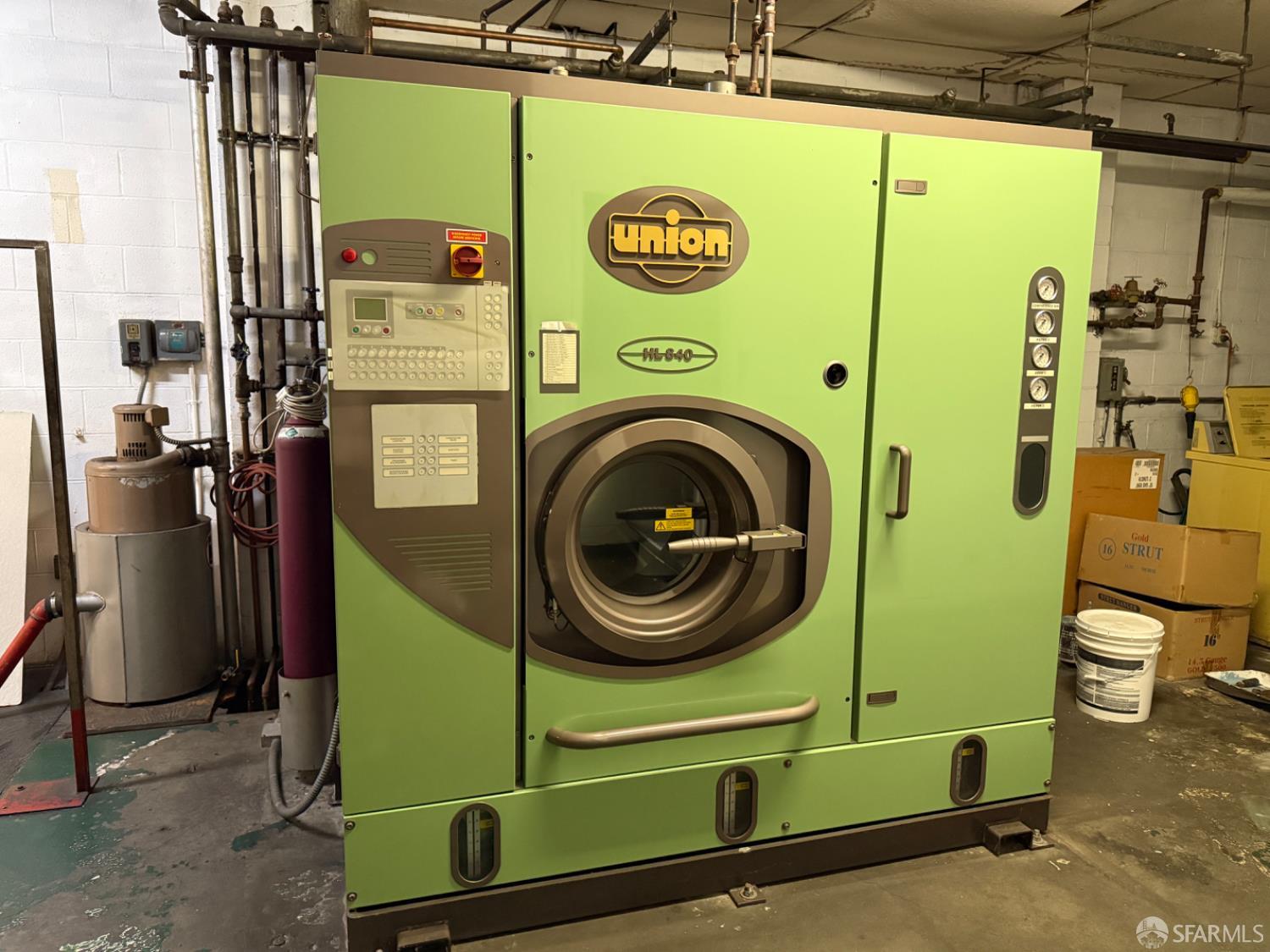 Detail Gallery Image 10 of 14 For 190 14th St, Oakland,  CA 94612 - – Beds | – Baths