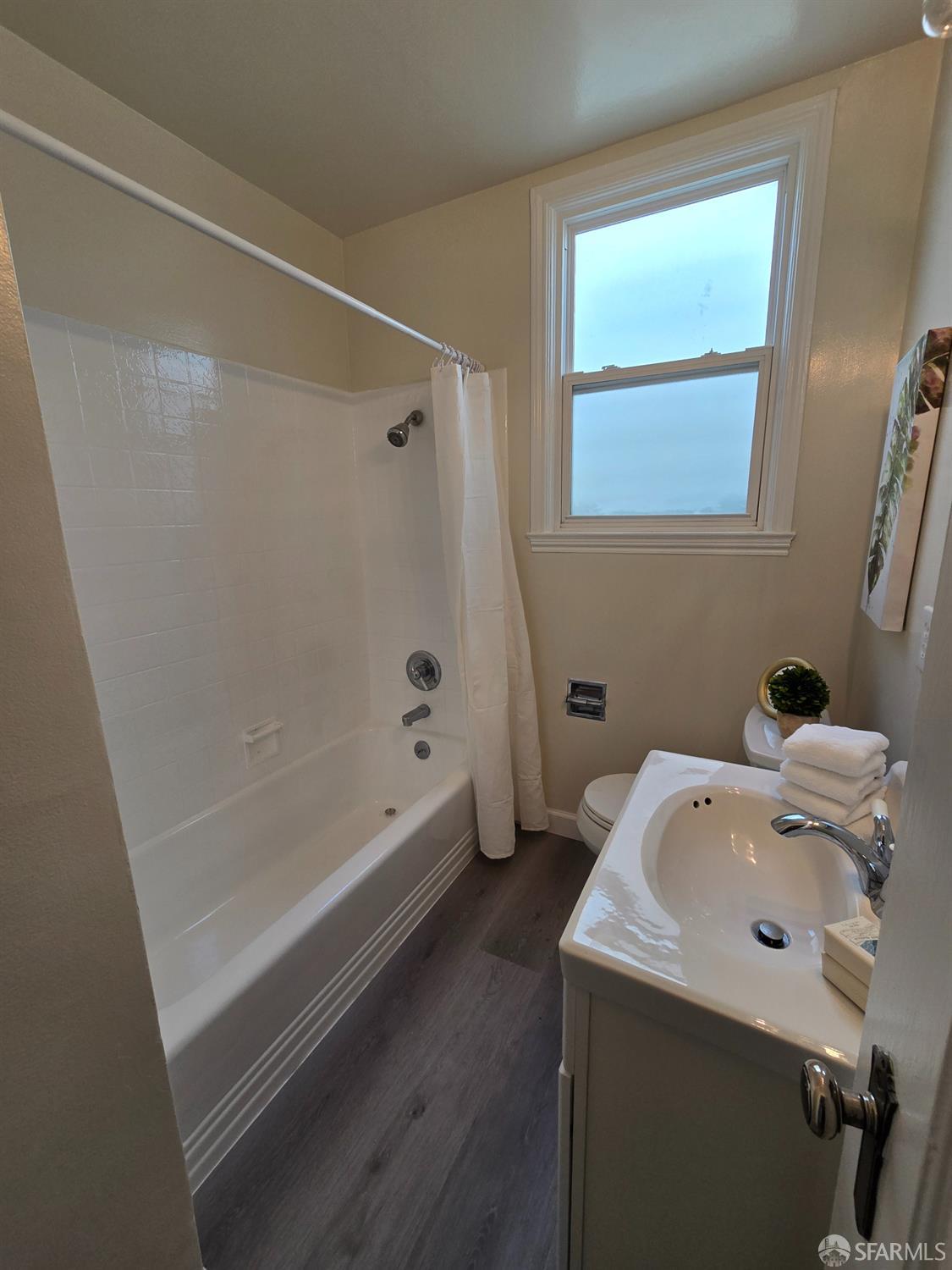 Detail Gallery Image 16 of 20 For 316 Hillside Blvd, Daly City,  CA 94014 - 3 Beds | 1 Baths