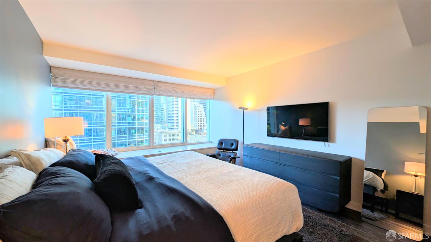 Detail Gallery Image 9 of 39 For 301 Mission St 12j,  San Francisco,  CA 94105 - 2 Beds | 2 Baths