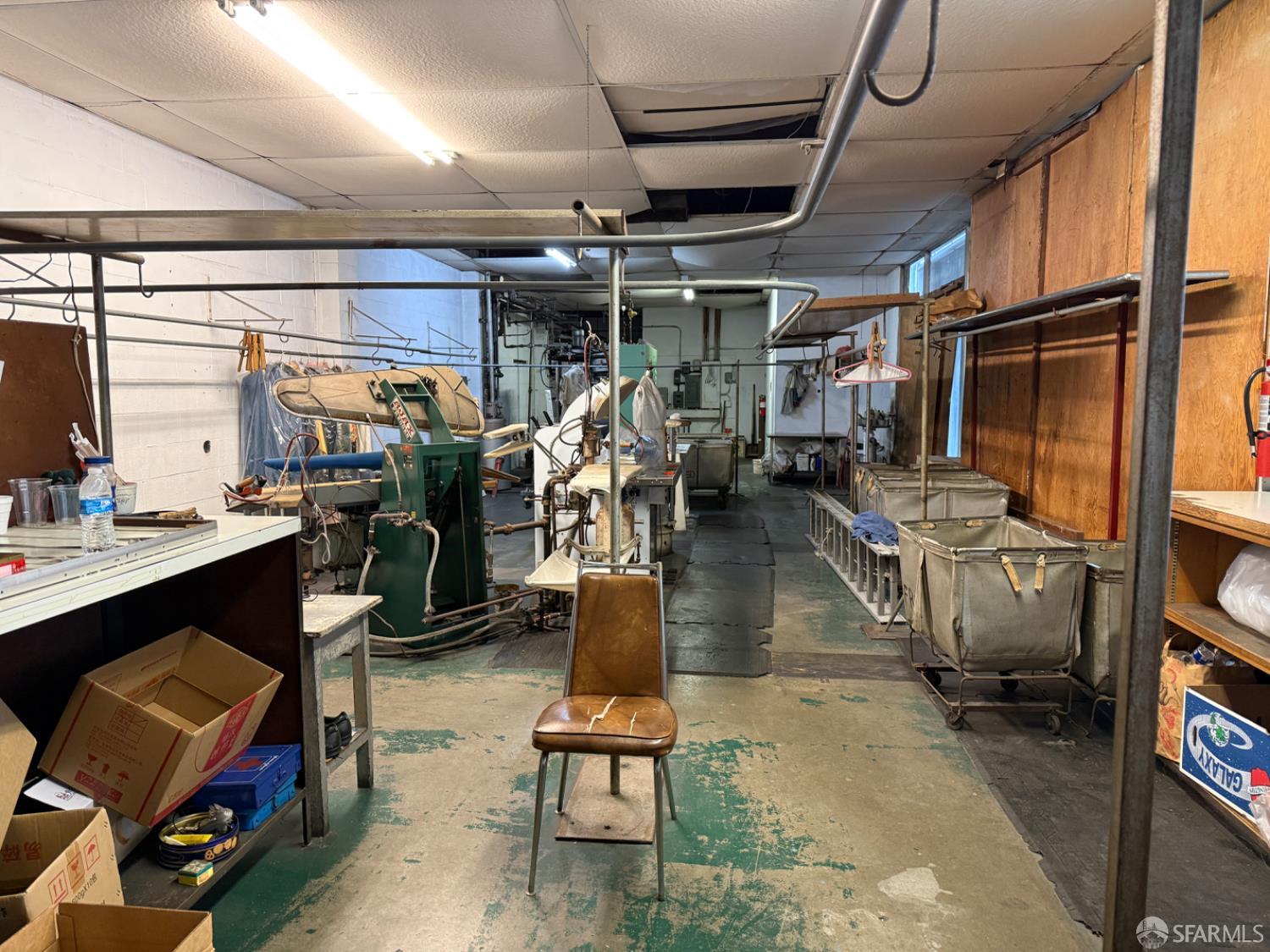 Detail Gallery Image 5 of 14 For 190 14th St, Oakland,  CA 94612 - – Beds | – Baths