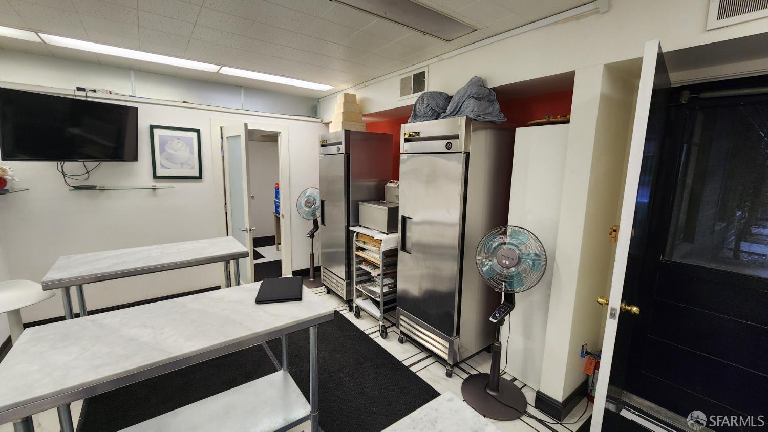 Detail Gallery Image 17 of 19 For 2134 Van Ness Ave, San Francisco,  CA 94115 - – Beds | – Baths