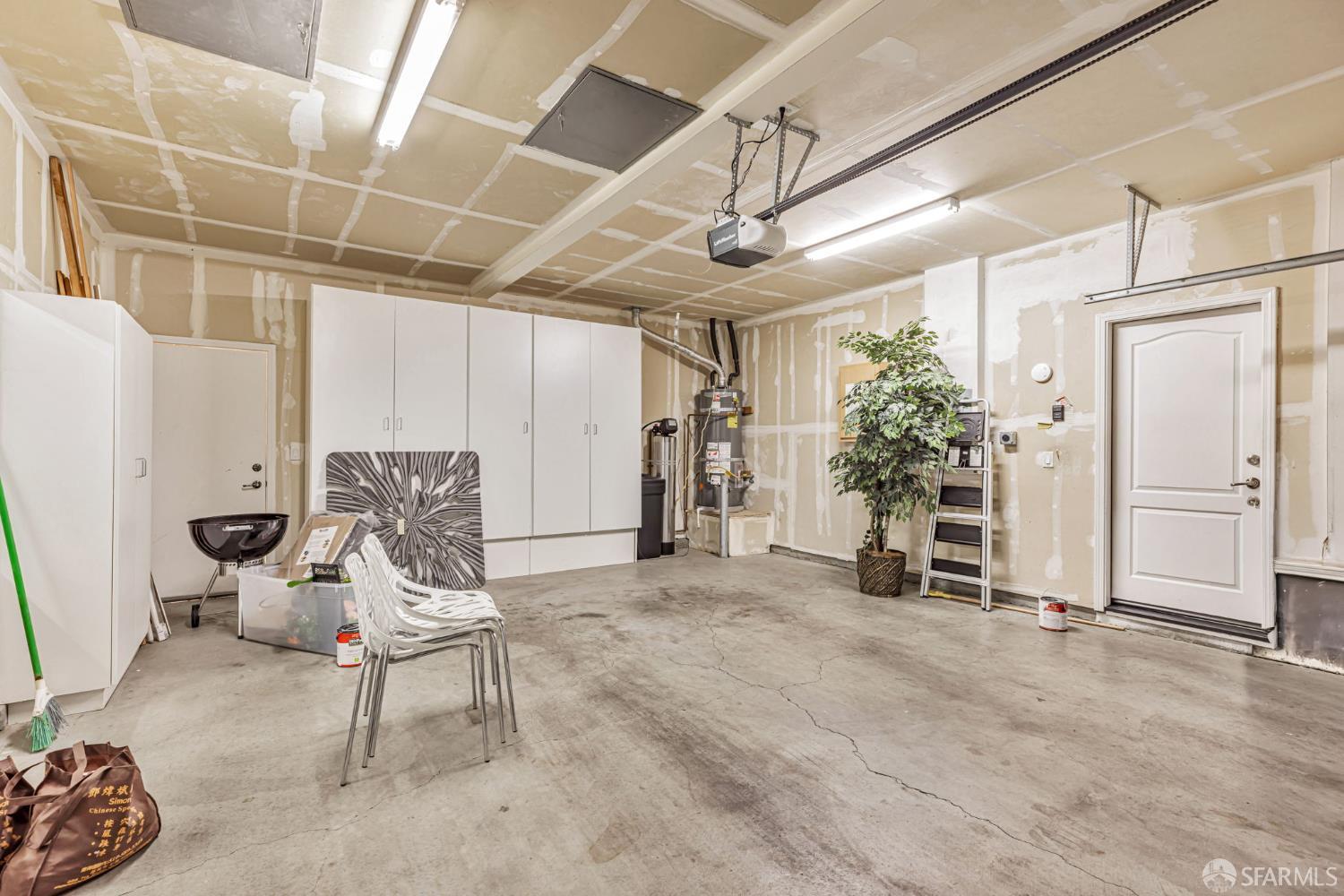 Detail Gallery Image 30 of 33 For 2308 Cedarwood Loop, San Ramon,  CA 94582 - 4 Beds | 2/1 Baths