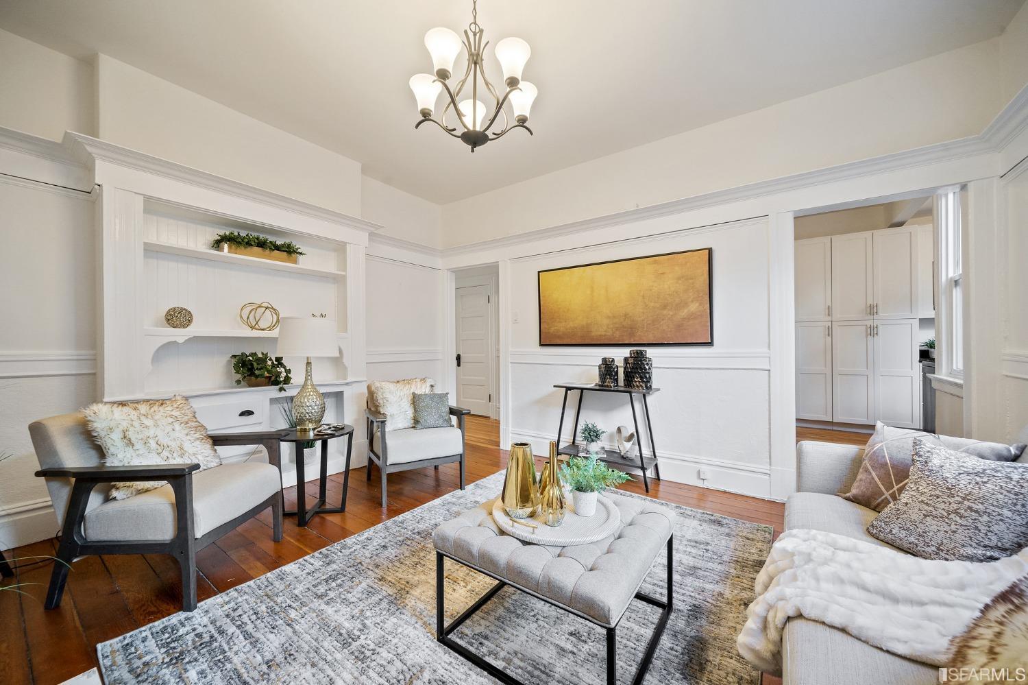 Detail Gallery Image 8 of 39 For 3390 16th St, San Francisco,  CA 94114 - 3 Beds | 2 Baths