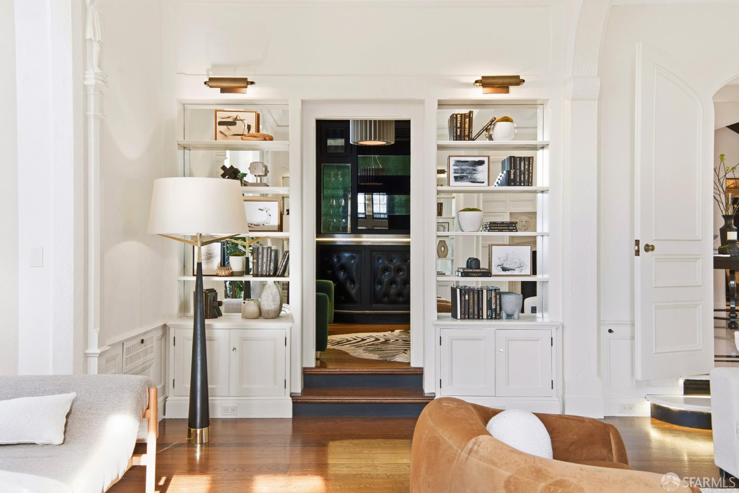 Detail Gallery Image 17 of 84 For 2500 Divisadero St, San Francisco,  CA 94115 - 8 Beds | 5/3 Baths