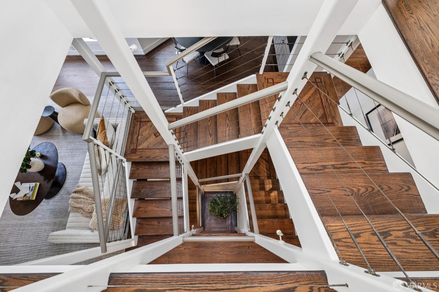 Detail Gallery Image 6 of 86 For 636 28th St, San Francisco,  CA 94131 - 4 Beds | 3/1 Baths