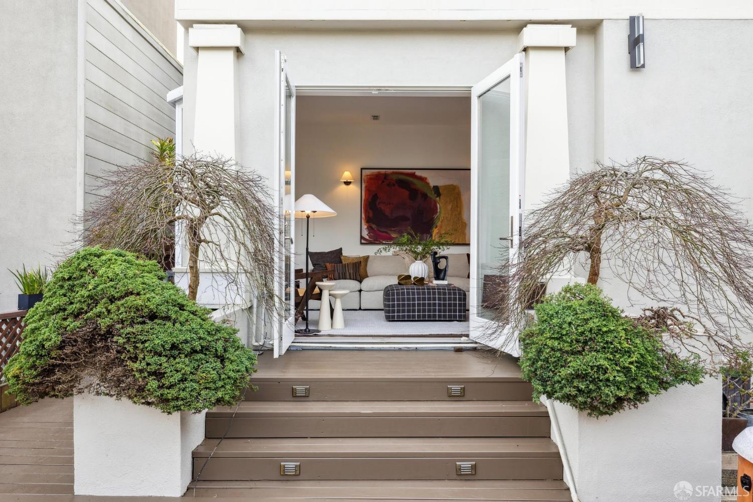 Detail Gallery Image 43 of 86 For 636 28th St, San Francisco,  CA 94131 - 4 Beds | 3/1 Baths