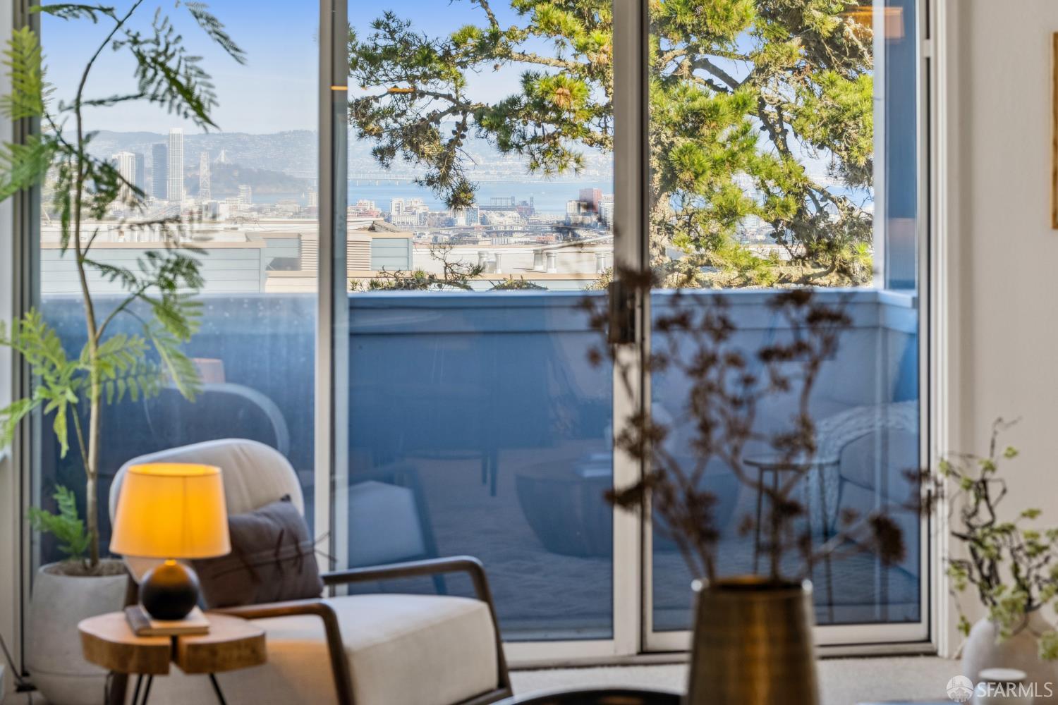 Detail Gallery Image 3 of 49 For 5330 Diamond Heights Blvd #J301,  San Francisco,  CA 94131 - 1 Beds | 1 Baths