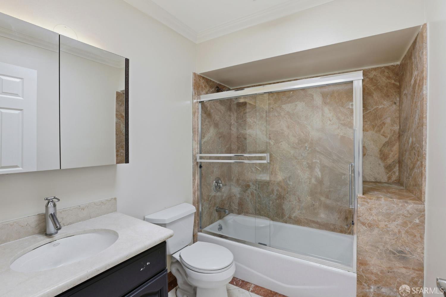 Photo #21: 426098850 Listing: Photo #21