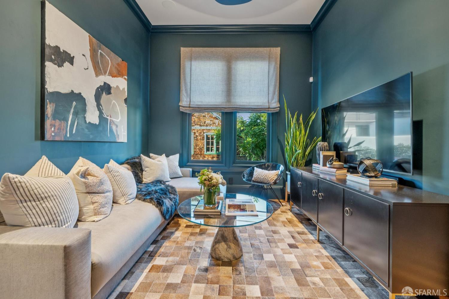 Detail Gallery Image 32 of 71 For 245 Pixley St, San Francisco,  CA 94123 - 3 Beds | 2/1 Baths