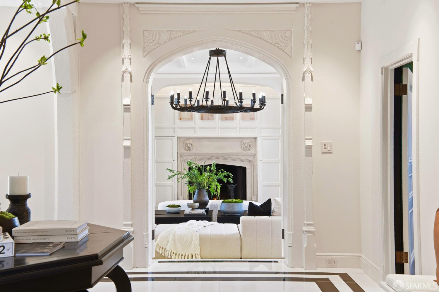 Detail Gallery Image 7 of 84 For 2500 Divisadero St, San Francisco,  CA 94115 - 8 Beds | 5/3 Baths