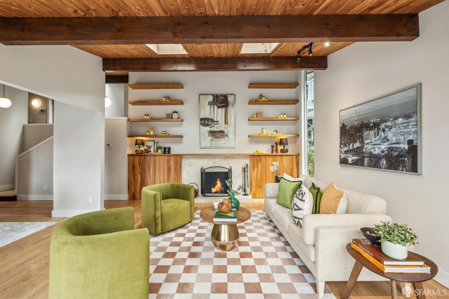 Detail Gallery Image 14 of 69 For 6340 Melville Dr, Oakland,  CA 94611 - 3 Beds | 2 Baths