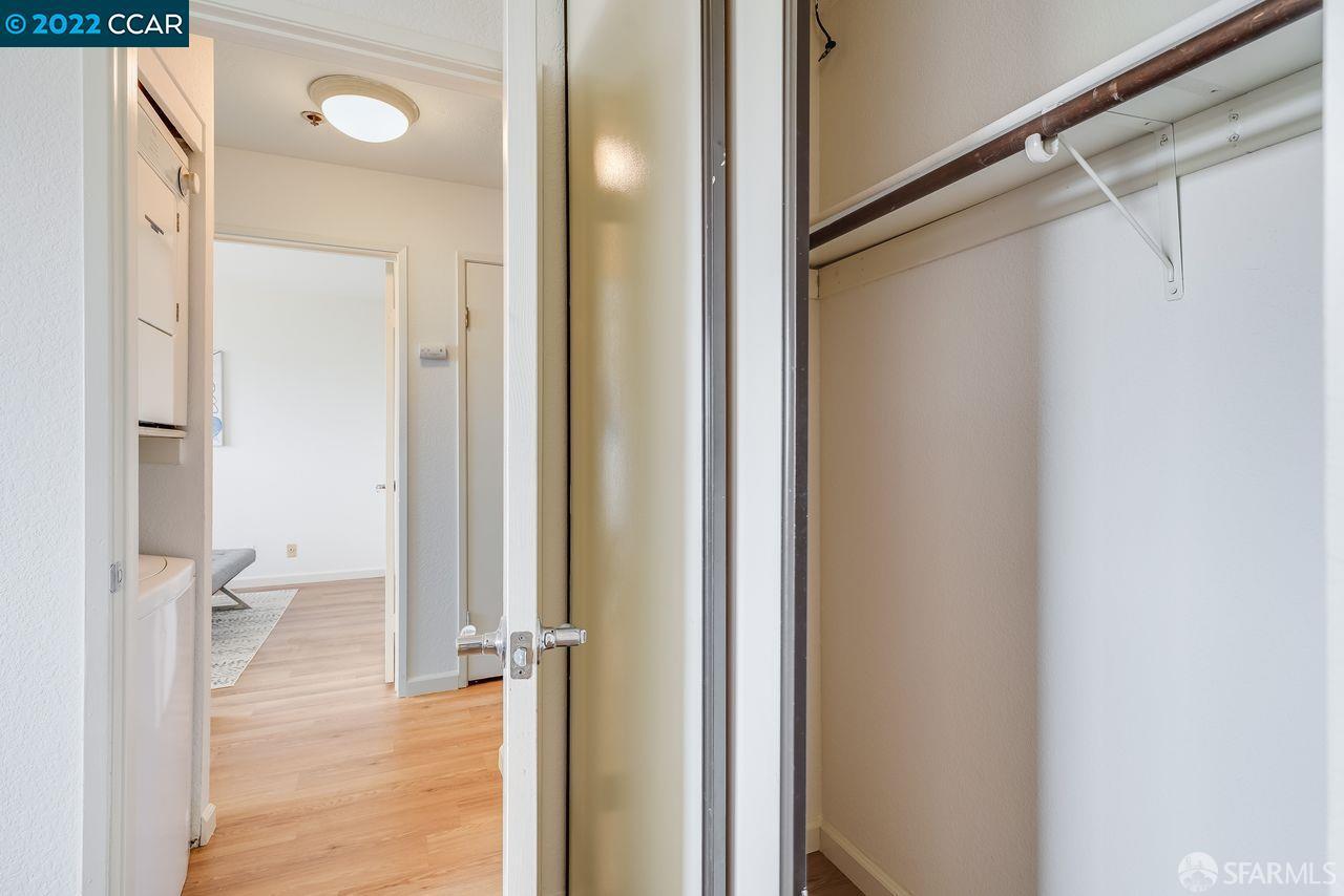 Detail Gallery Image 18 of 42 For 15065 Hesperian Blvd #22,  San Leandro,  CA 94578 - 2 Beds | 1 Baths