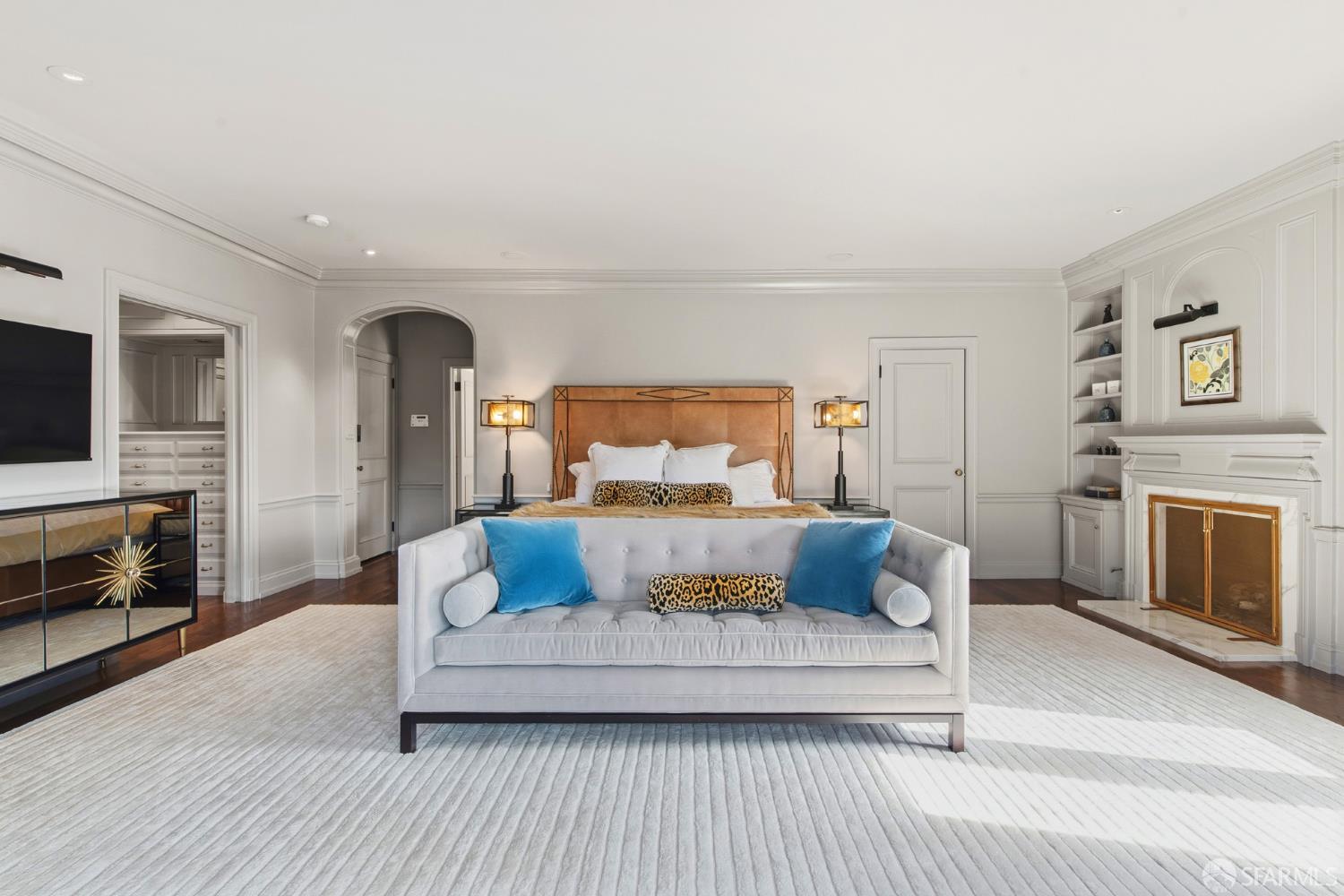 Detail Gallery Image 37 of 84 For 2500 Divisadero St, San Francisco,  CA 94115 - 8 Beds | 5/3 Baths