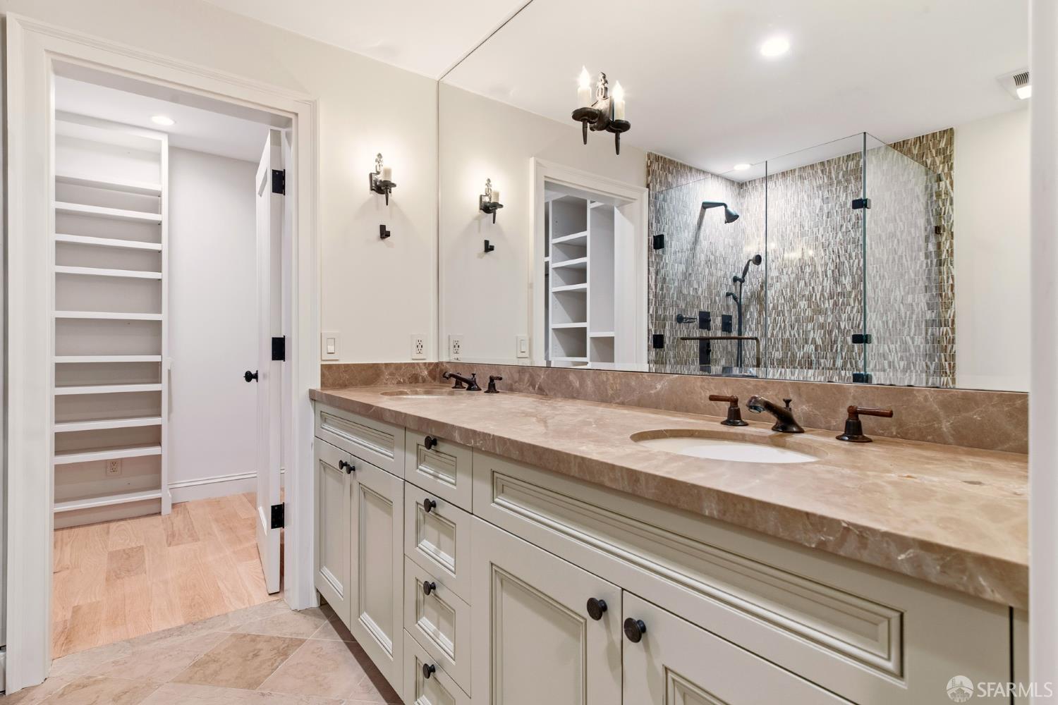 Detail Gallery Image 73 of 84 For 2500 Divisadero St, San Francisco,  CA 94115 - 8 Beds | 5/3 Baths