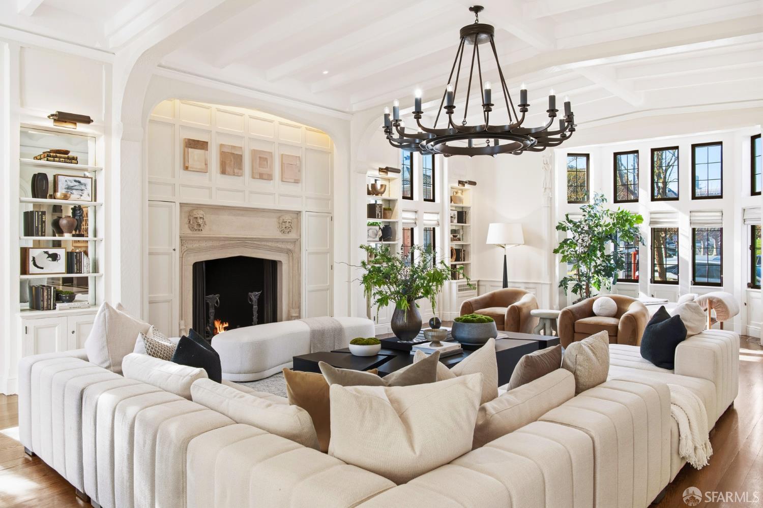 Detail Gallery Image 16 of 84 For 2500 Divisadero St, San Francisco,  CA 94115 - 8 Beds | 5/3 Baths