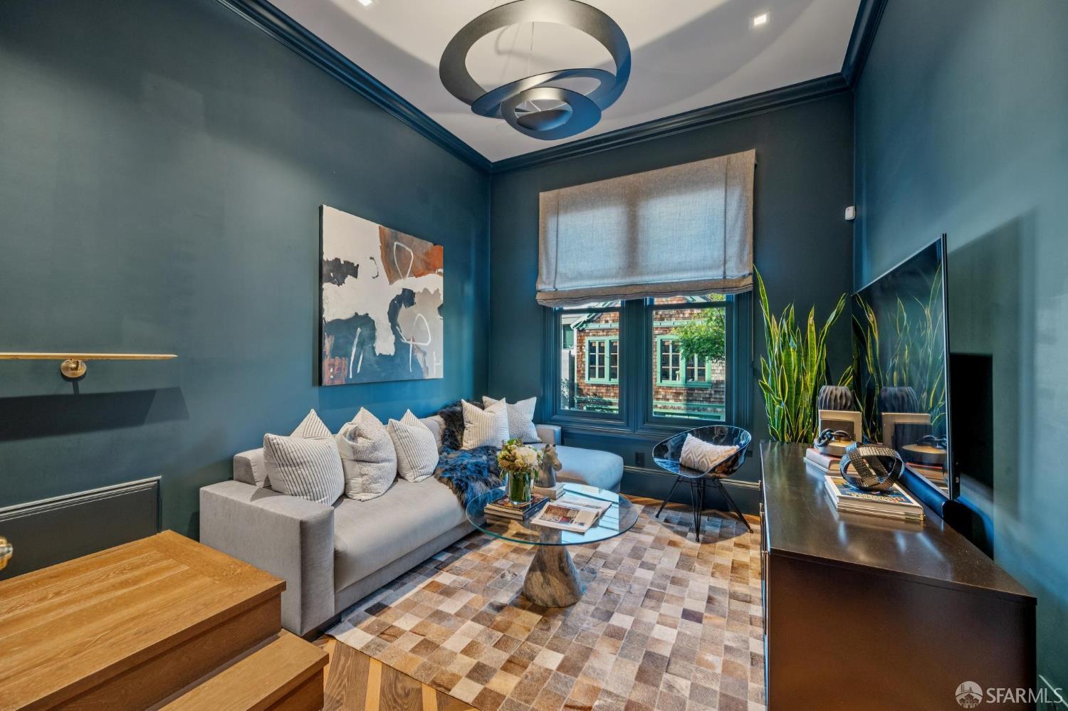 Detail Gallery Image 31 of 71 For 245 Pixley St, San Francisco,  CA 94123 - 3 Beds | 2/1 Baths