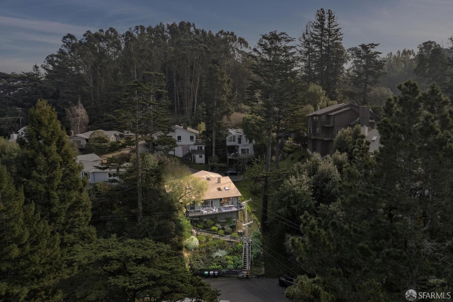 Detail Gallery Image 62 of 69 For 6340 Melville Dr, Oakland,  CA 94611 - 3 Beds | 2 Baths