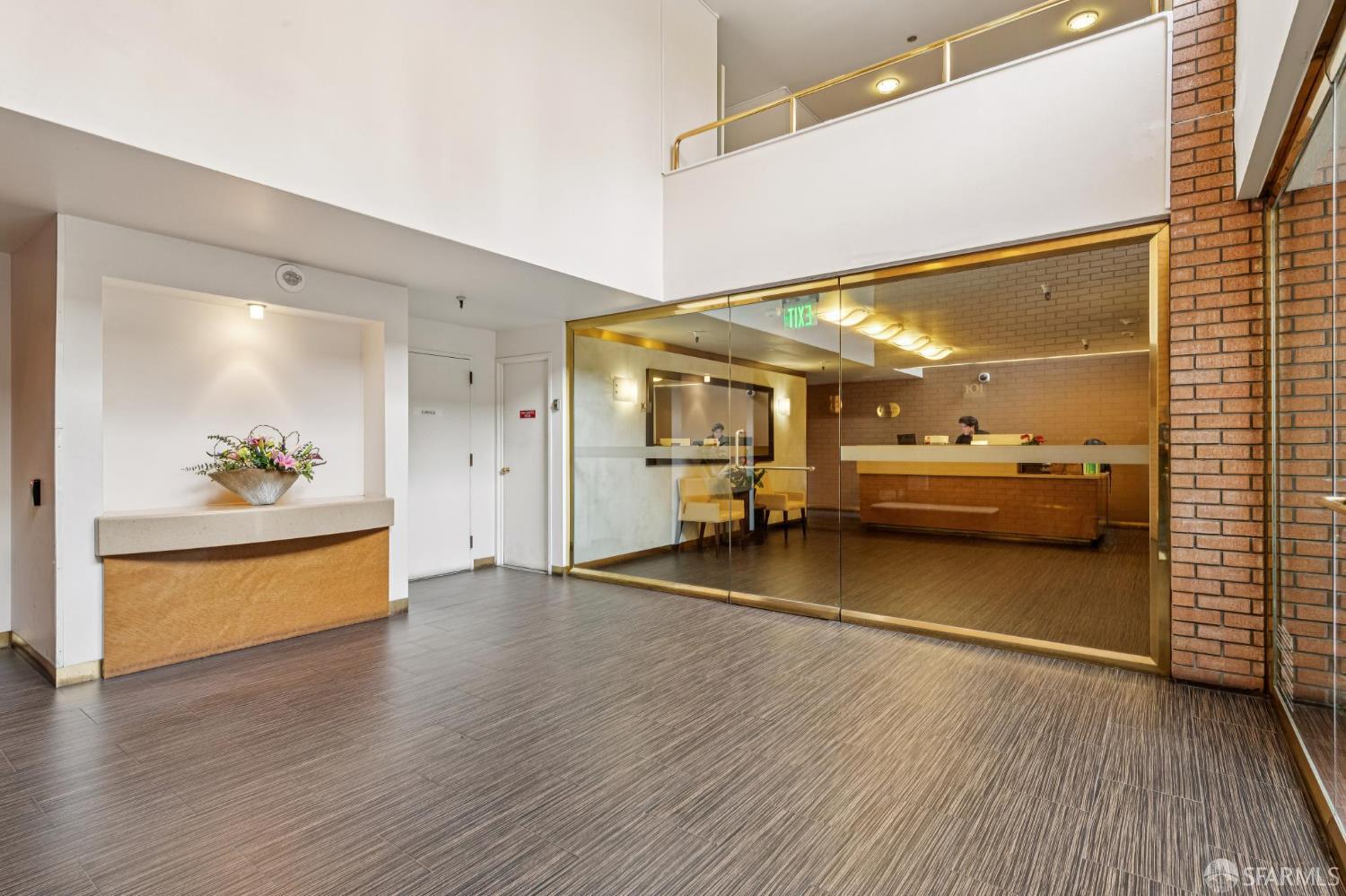 Detail Gallery Image 4 of 52 For 101 Lombard St 401e,  San Francisco,  CA 94111 - 2 Beds | 2 Baths