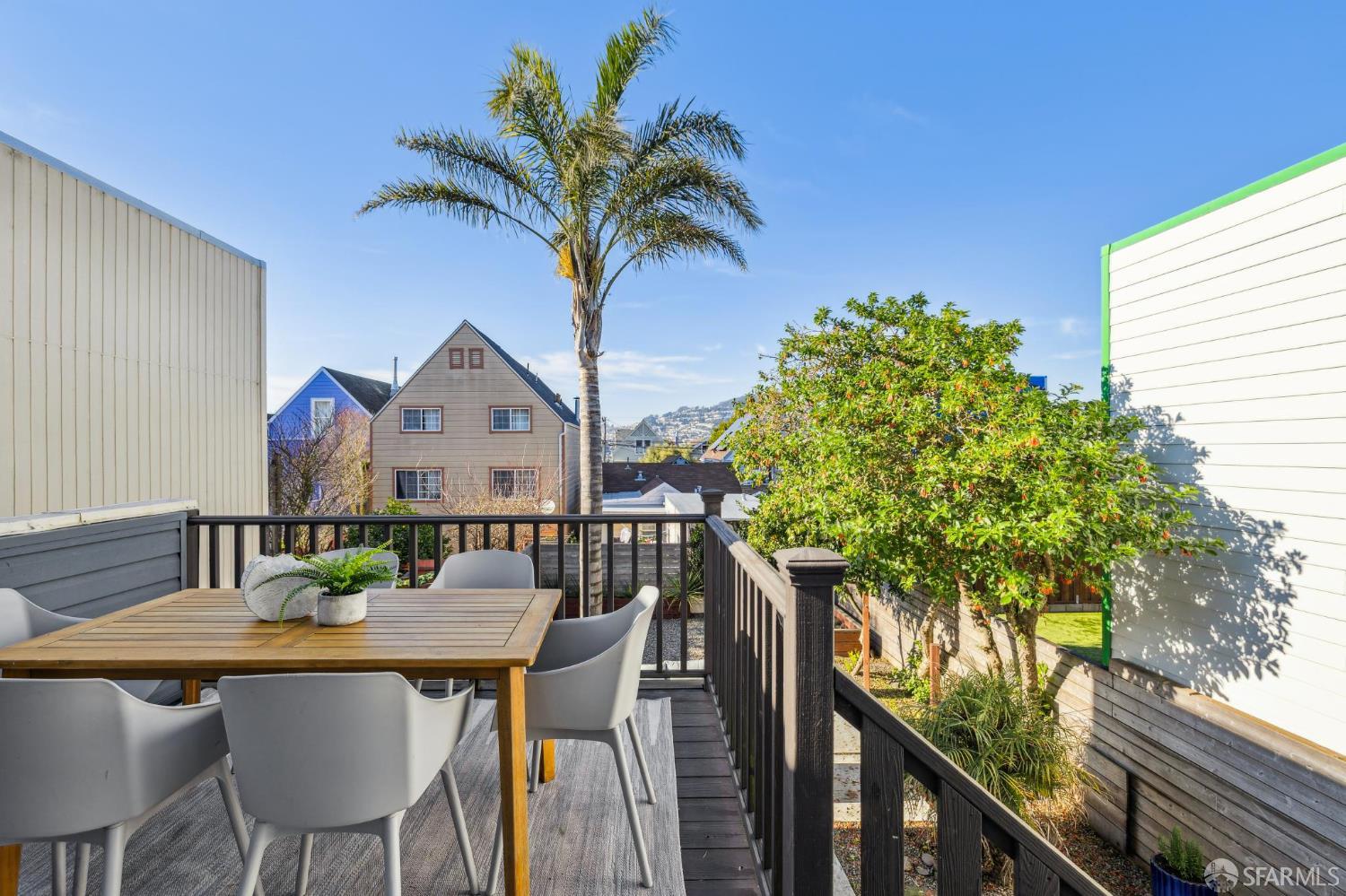 Detail Gallery Image 11 of 47 For 346 Lisbon St, San Francisco,  CA 94112 - 3 Beds | 2 Baths