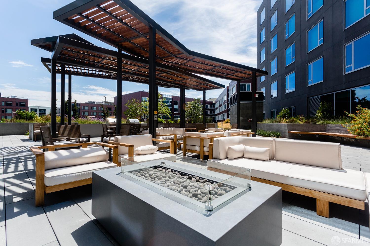 Detail Gallery Image 23 of 32 For 1000 3rd St #704,  San Francisco,  CA 94158 - 2 Beds | 2 Baths