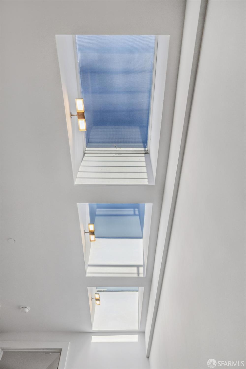 Detail Gallery Image 40 of 58 For 1533 Pacific Ave, San Francisco,  CA 94109 - 3 Beds | 3/2 Baths