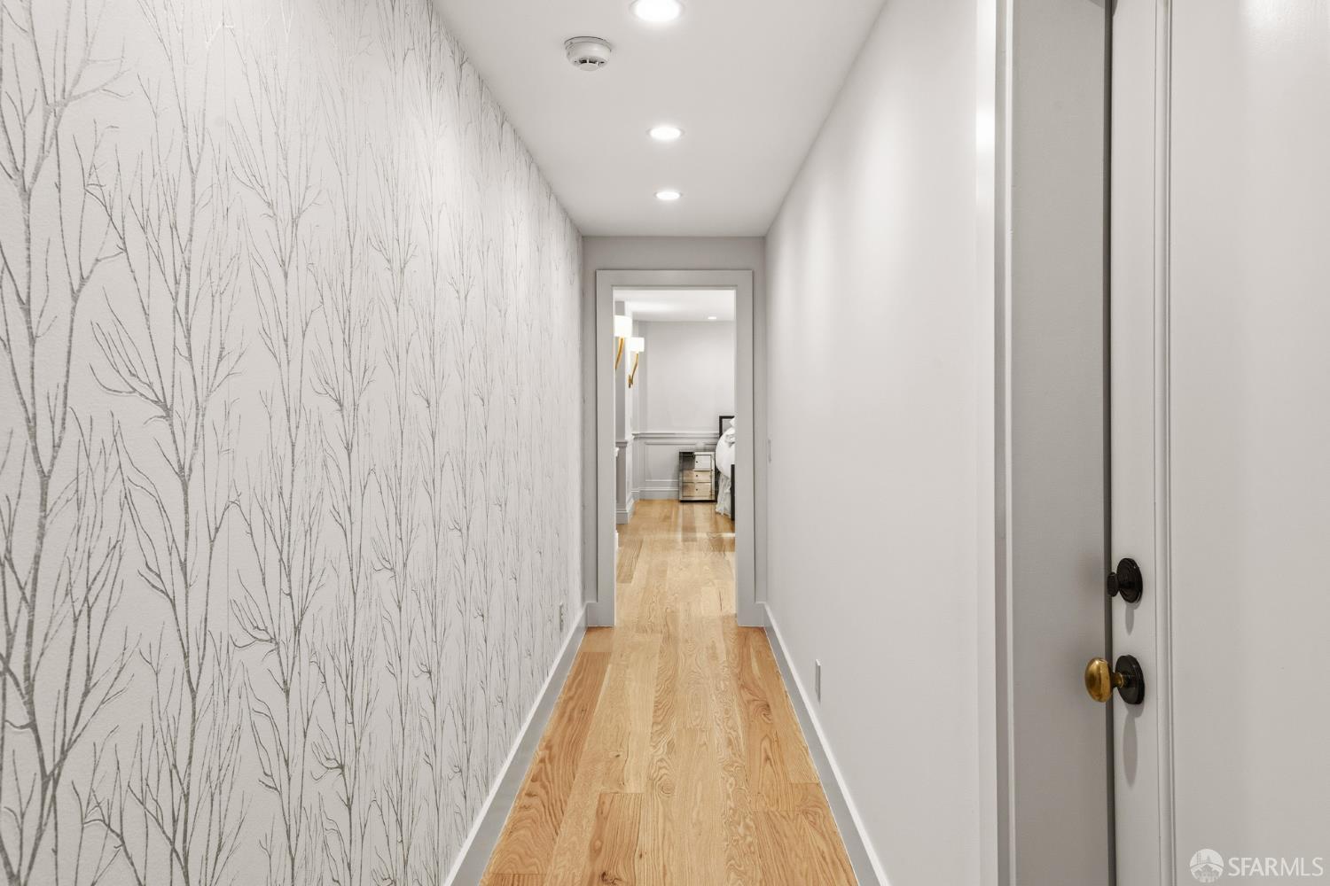 Detail Gallery Image 65 of 84 For 2500 Divisadero St, San Francisco,  CA 94115 - 8 Beds | 5/3 Baths