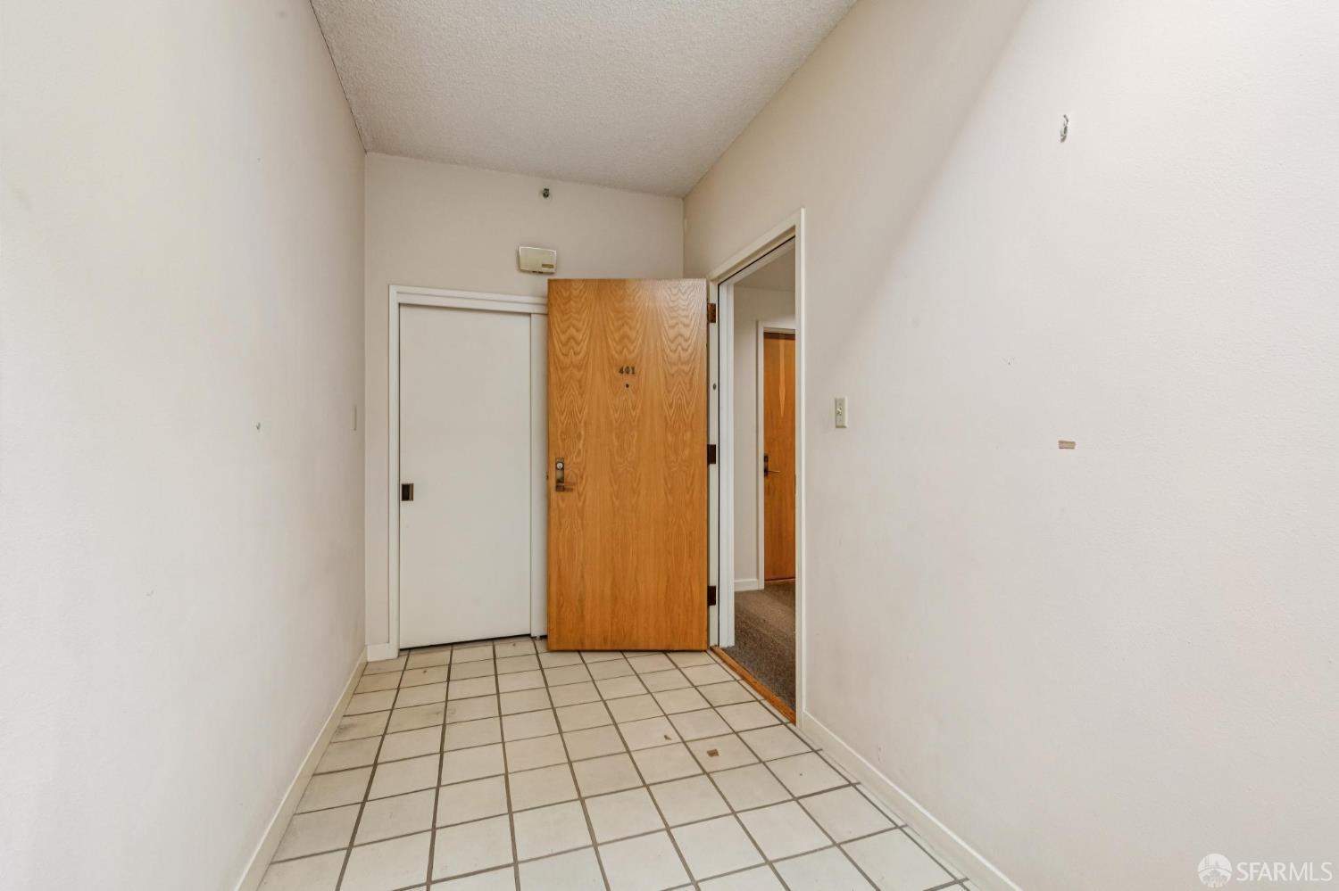 Detail Gallery Image 7 of 52 For 101 Lombard St 401e,  San Francisco,  CA 94111 - 2 Beds | 2 Baths