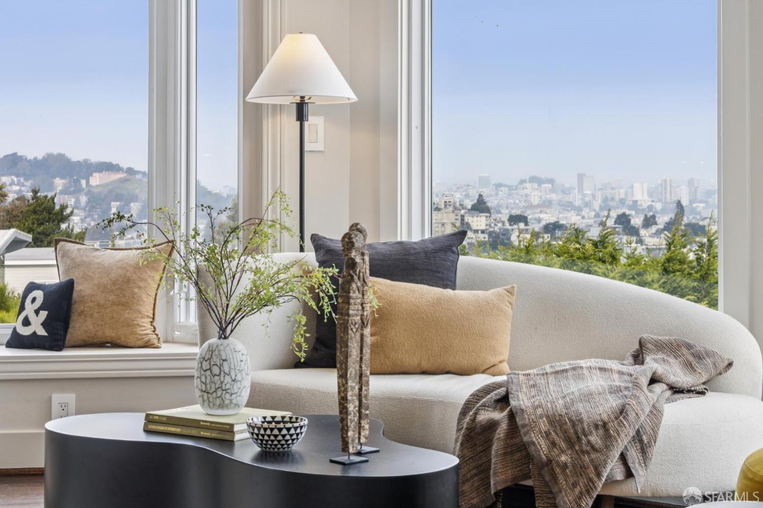 Detail Gallery Image 49 of 86 For 636 28th St, San Francisco,  CA 94131 - 4 Beds | 3/1 Baths