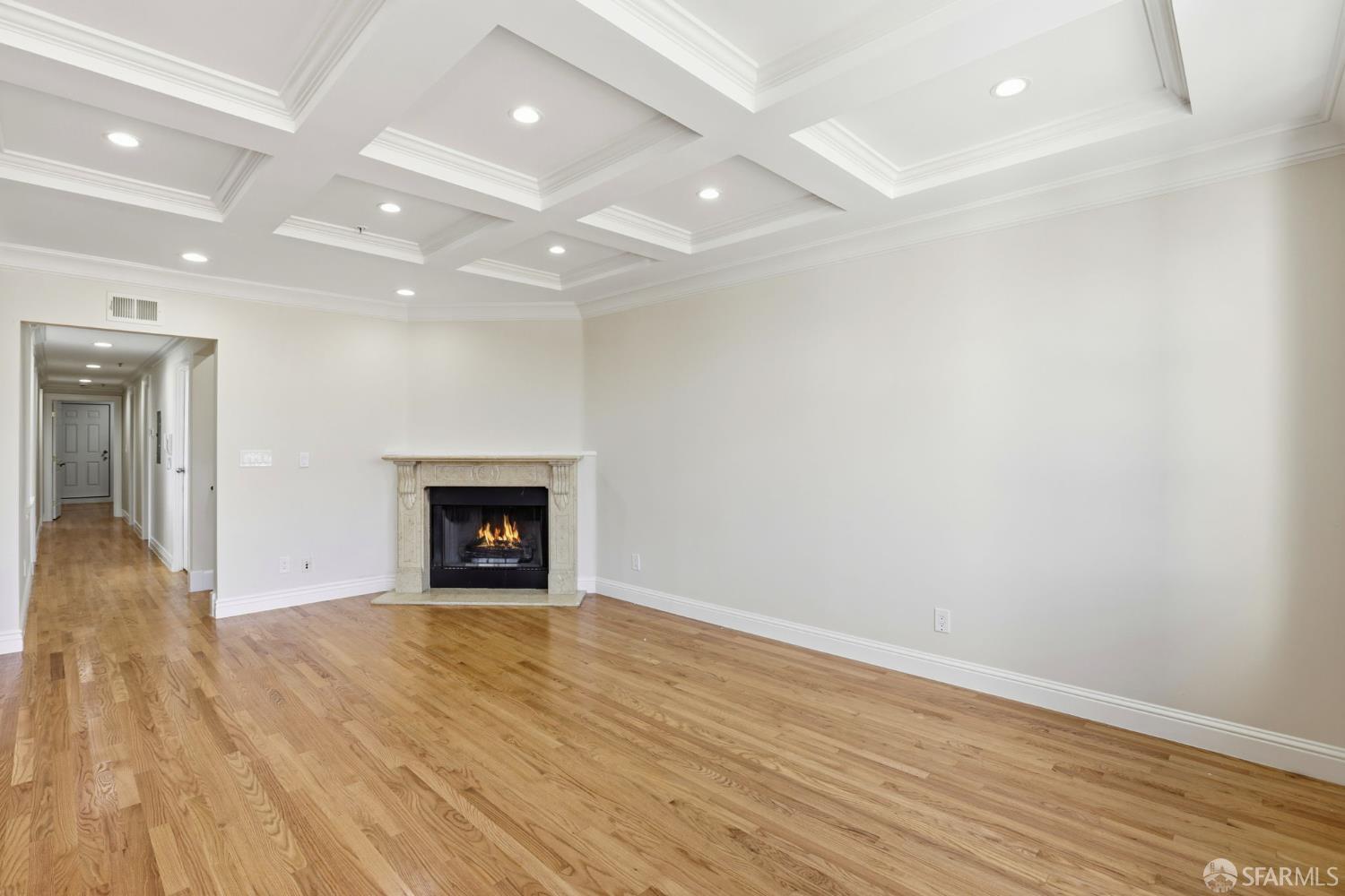 Photo #10: 426098850 Listing: Photo #10