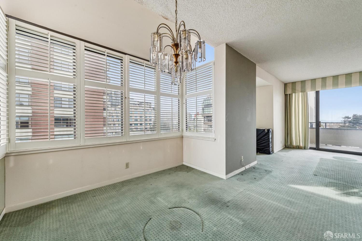 Detail Gallery Image 12 of 52 For 101 Lombard St 401e,  San Francisco,  CA 94111 - 2 Beds | 2 Baths