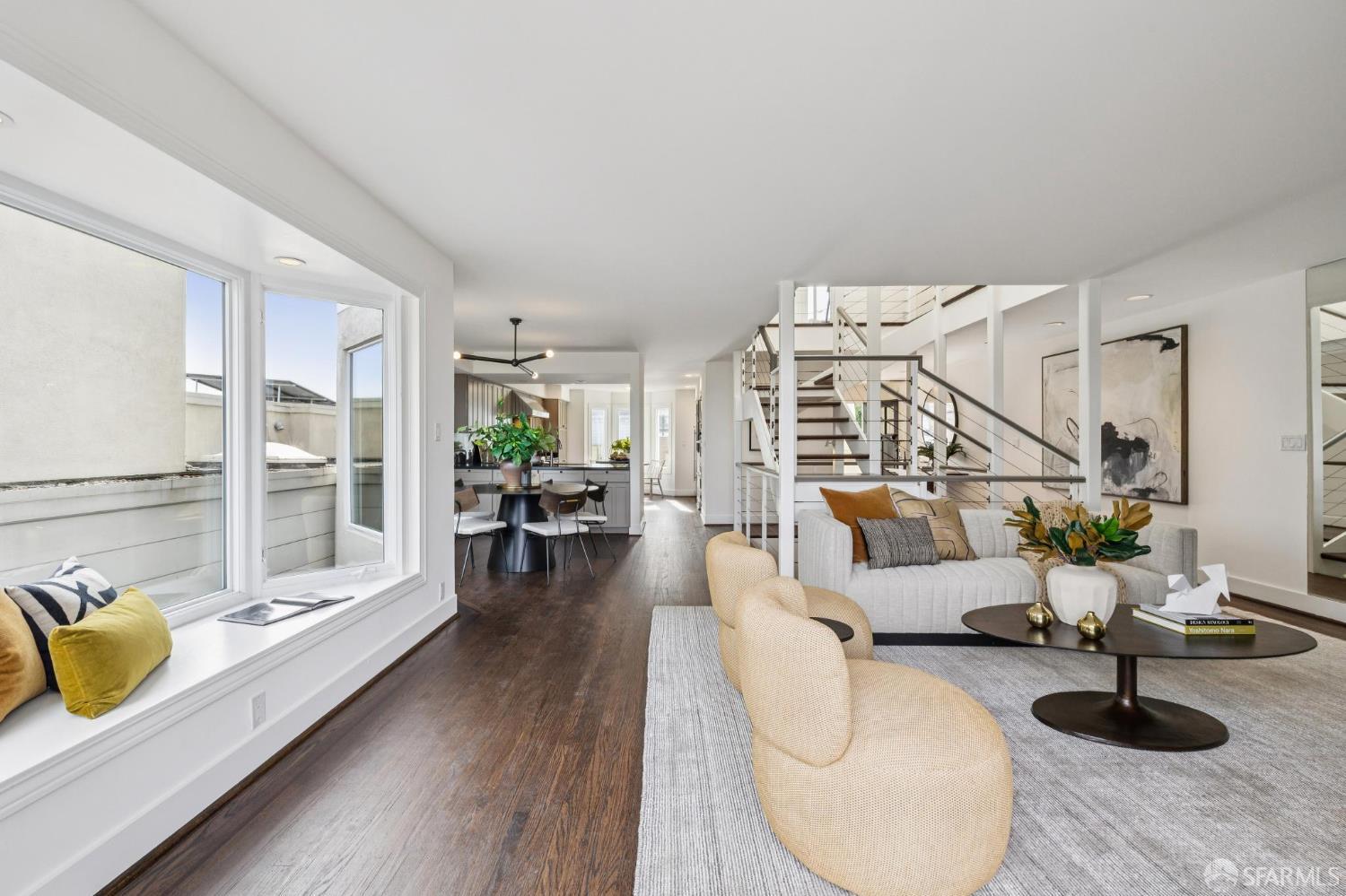 Detail Gallery Image 16 of 86 For 636 28th St, San Francisco,  CA 94131 - 4 Beds | 3/1 Baths