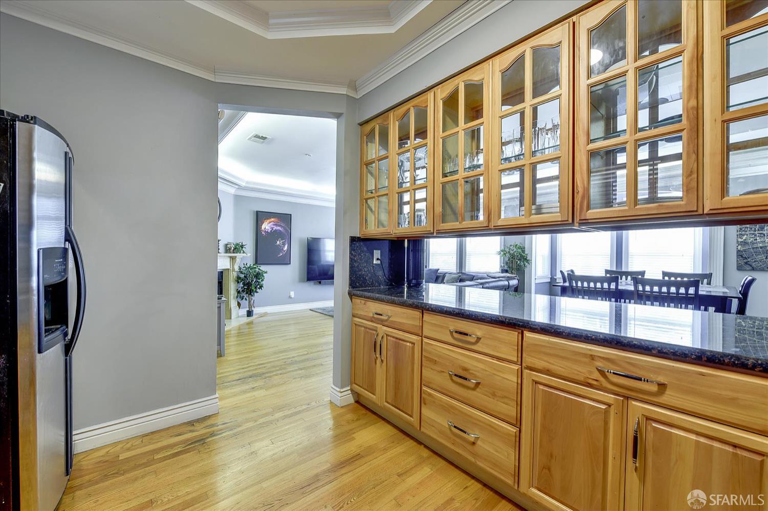 Detail Gallery Image 8 of 41 For 456 11th Ave #456,  San Francisco,  CA 94118 - 4 Beds | 3 Baths