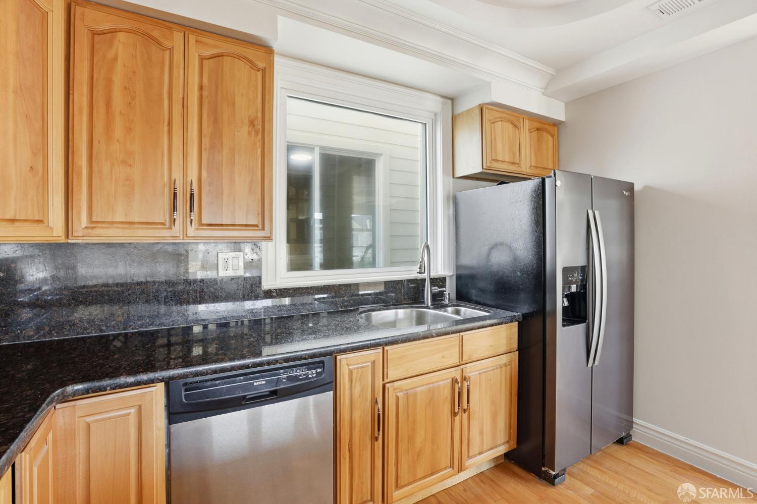 Photo #15: 426098850 Listing: Photo #15