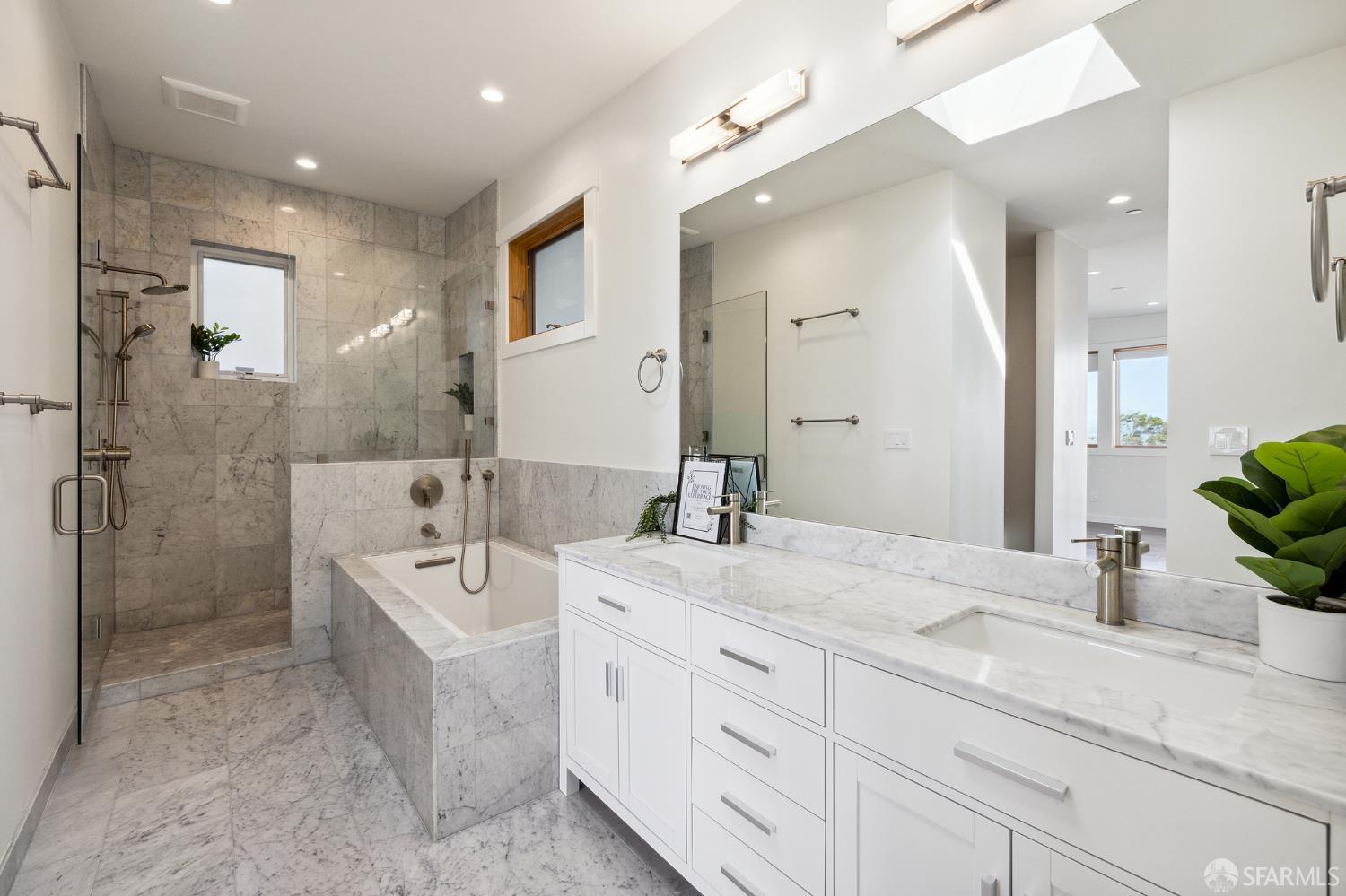 Detail Gallery Image 11 of 36 For 316 Humboldt Rd, Brisbane,  CA 94005 - 4 Beds | 3 Baths