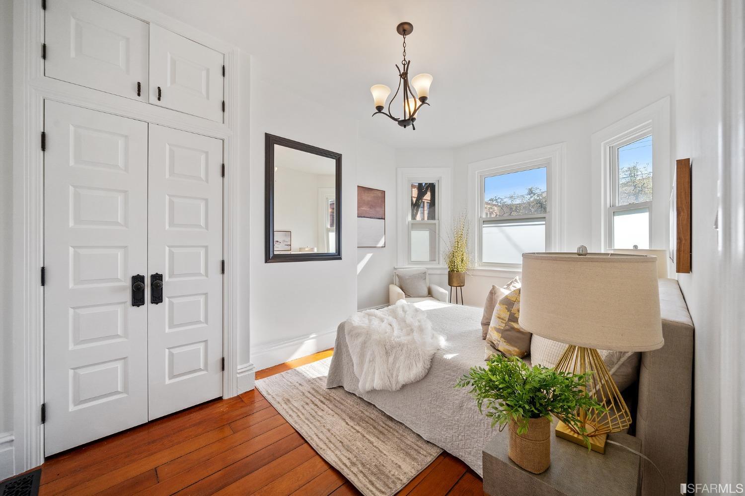 Detail Gallery Image 22 of 39 For 3390 16th St, San Francisco,  CA 94114 - 3 Beds | 2 Baths