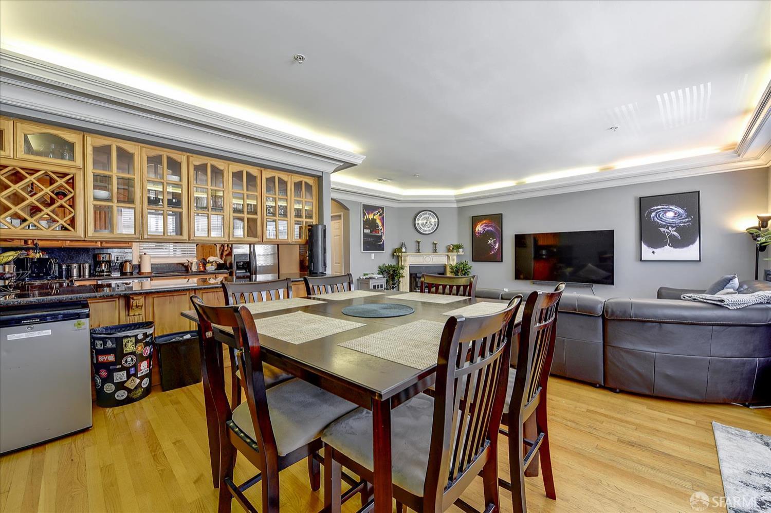 Detail Gallery Image 9 of 41 For 456 11th Ave #456,  San Francisco,  CA 94118 - 4 Beds | 3 Baths