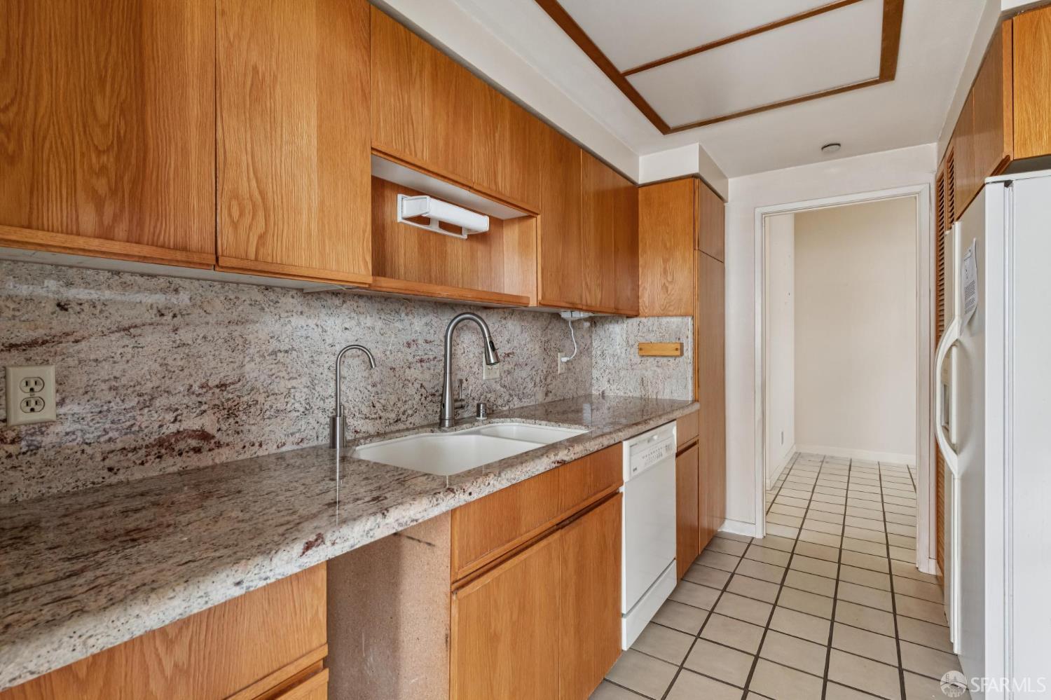 Detail Gallery Image 15 of 52 For 101 Lombard St 401e,  San Francisco,  CA 94111 - 2 Beds | 2 Baths