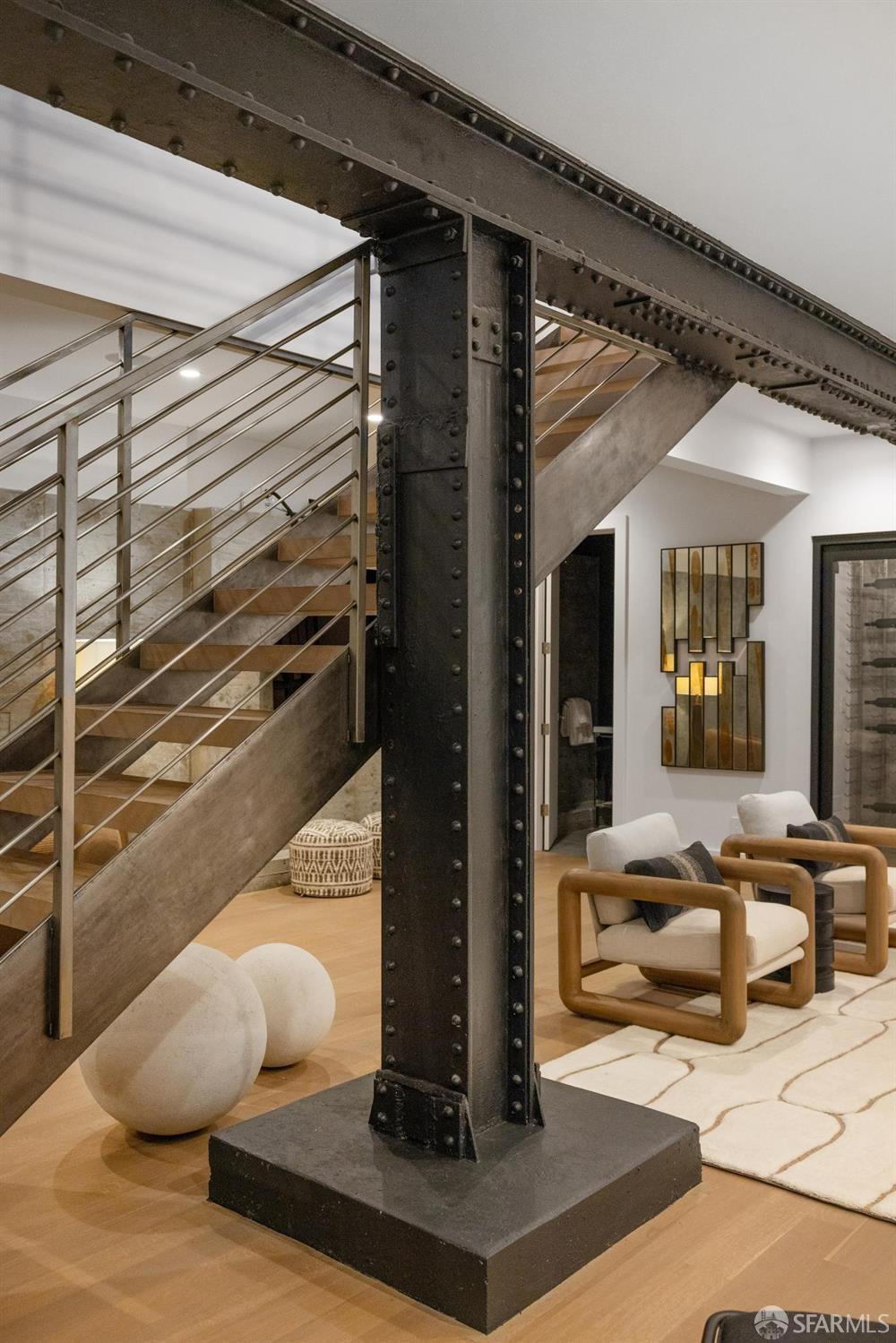 Detail Gallery Image 18 of 58 For 1533 Pacific Ave, San Francisco,  CA 94109 - 3 Beds | 3/2 Baths