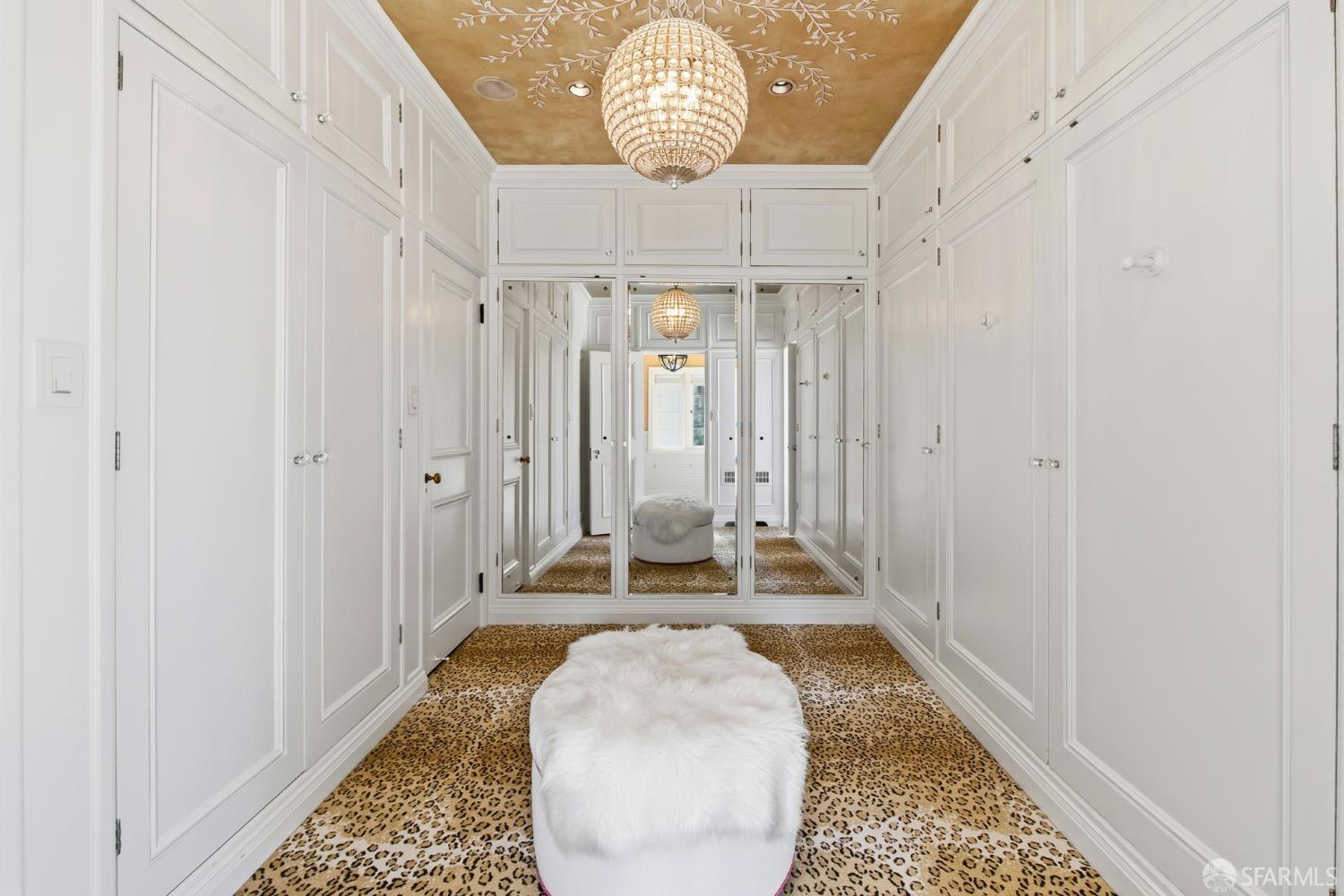 Detail Gallery Image 40 of 84 For 2500 Divisadero St, San Francisco,  CA 94115 - 8 Beds | 5/3 Baths