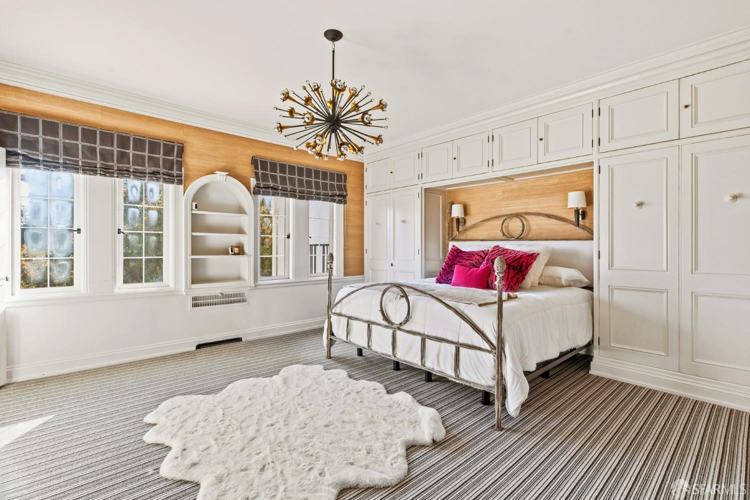 Detail Gallery Image 50 of 84 For 2500 Divisadero St, San Francisco,  CA 94115 - 8 Beds | 5/3 Baths