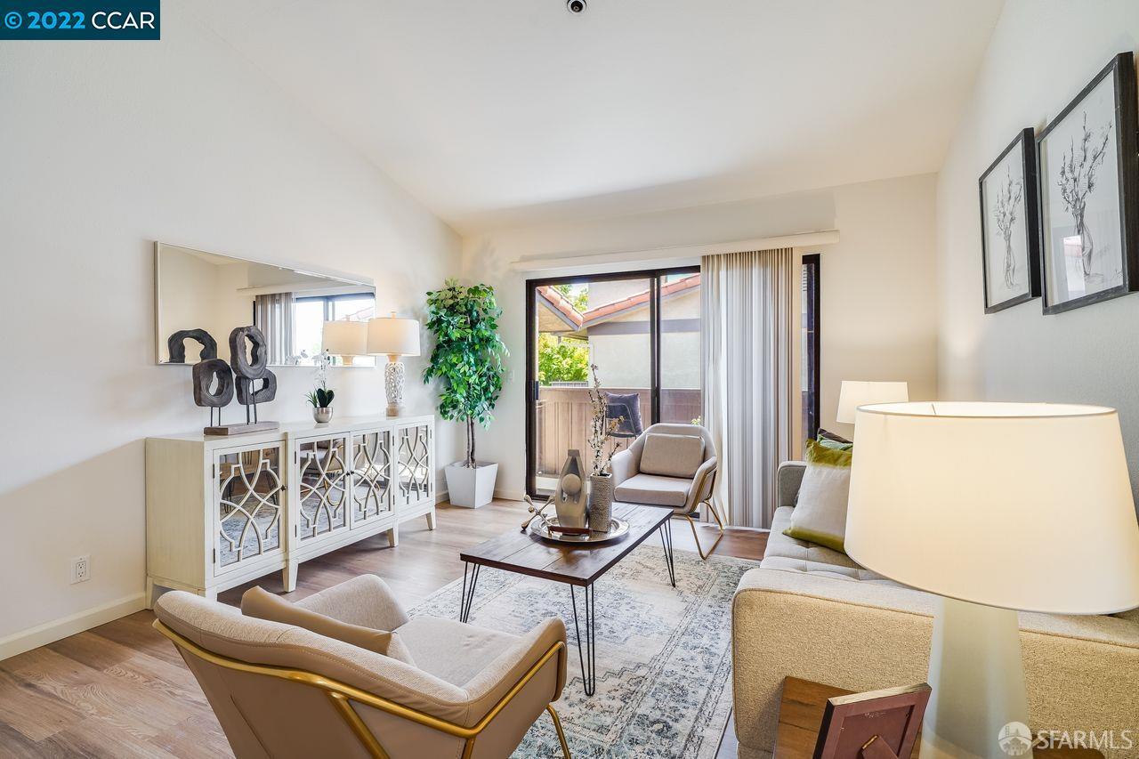 Detail Gallery Image 8 of 42 For 15065 Hesperian Blvd #22,  San Leandro,  CA 94578 - 2 Beds | 1 Baths