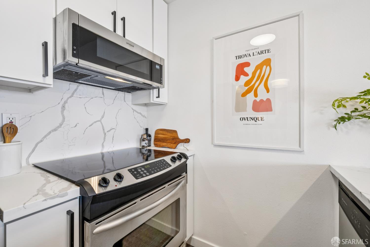 Detail Gallery Image 13 of 49 For 5330 Diamond Heights Blvd #J301,  San Francisco,  CA 94131 - 1 Beds | 1 Baths