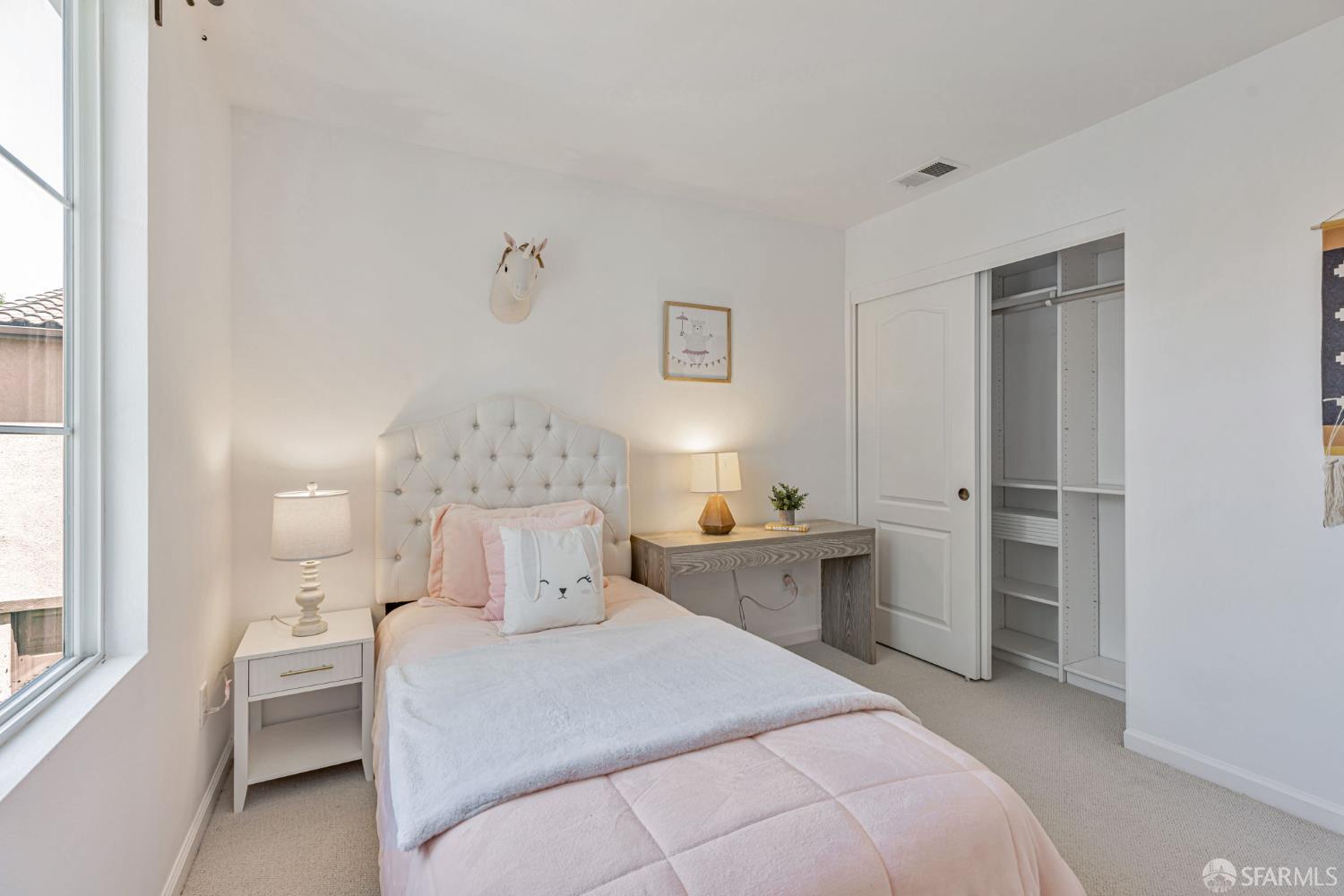 Detail Gallery Image 18 of 33 For 2308 Cedarwood Loop, San Ramon,  CA 94582 - 4 Beds | 2/1 Baths