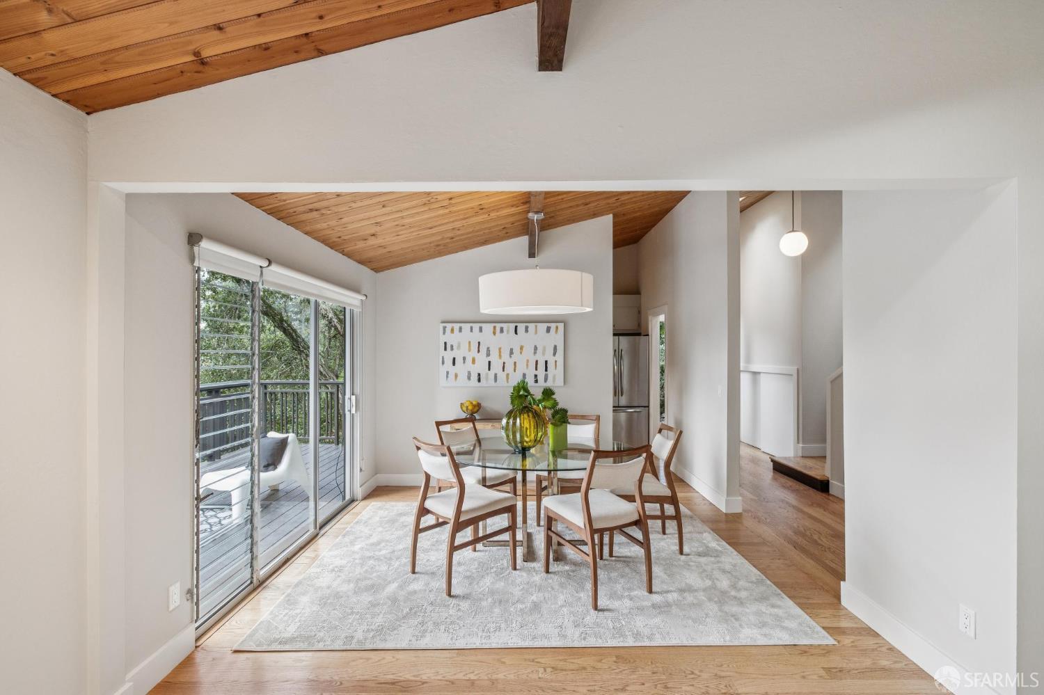 Detail Gallery Image 25 of 69 For 6340 Melville Dr, Oakland,  CA 94611 - 3 Beds | 2 Baths