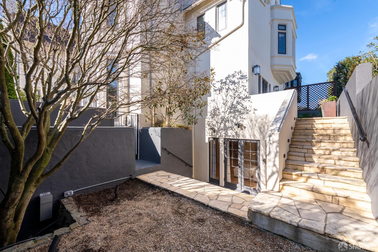 Detail Gallery Image 75 of 84 For 2500 Divisadero St, San Francisco,  CA 94115 - 8 Beds | 5/3 Baths