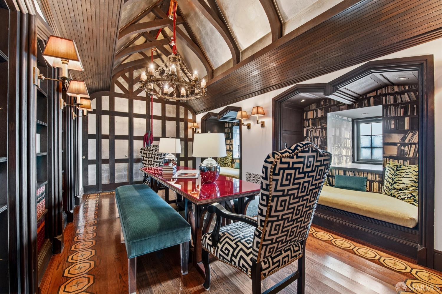 Detail Gallery Image 55 of 84 For 2500 Divisadero St, San Francisco,  CA 94115 - 8 Beds | 5/3 Baths