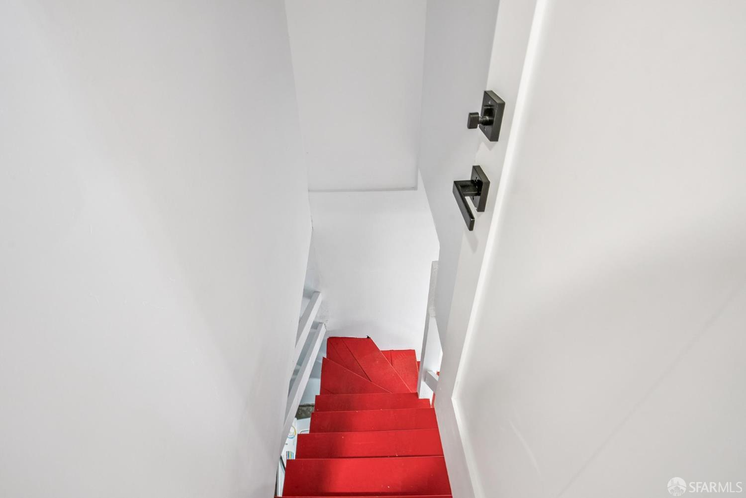 Detail Gallery Image 17 of 34 For 1171 Capitol Ave, San Francisco,  CA 94112 - 3 Beds | 2/1 Baths